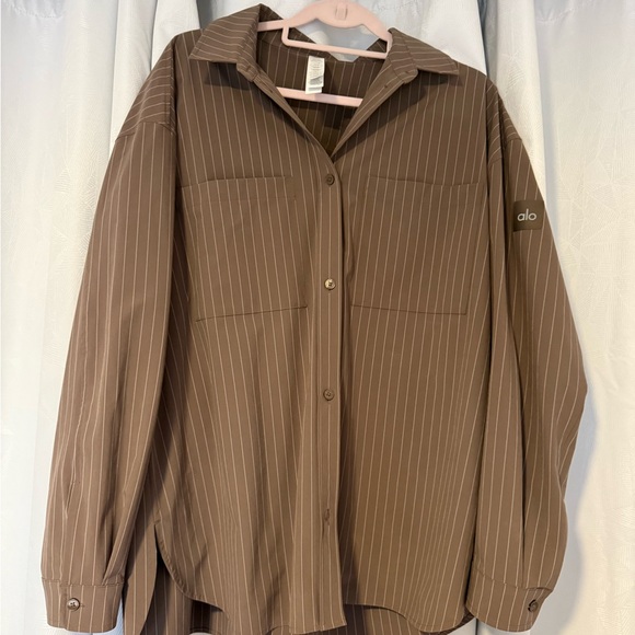 Alo Pinstripe Daylight Button Down Long Sleeve - Picture 7 of 7